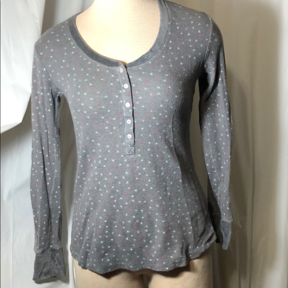 VS Victoria’s Secret Thermal Star Print Top Velvet